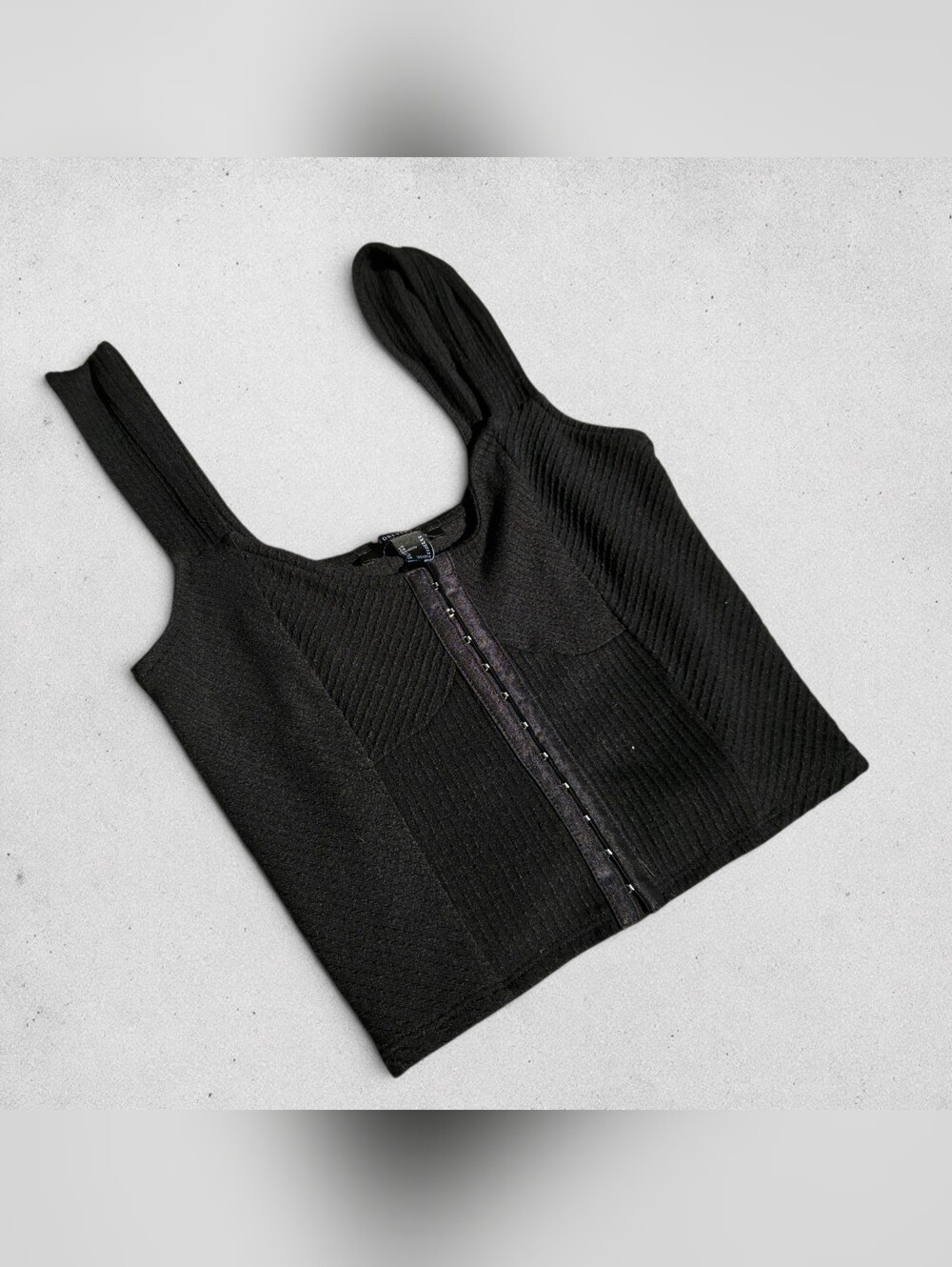 Forever 21 Black Ribbed Hook-and-Eye Cropped Tank Top